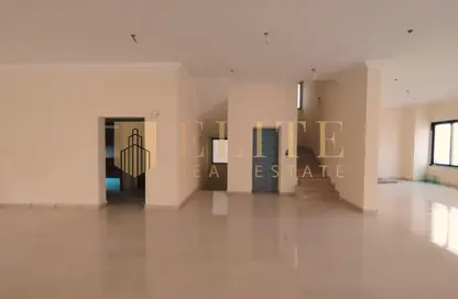 Villa - 7 Bedrooms - 5 Bathrooms for rent in Bu Hamour Street - Abu Hamour - Doha