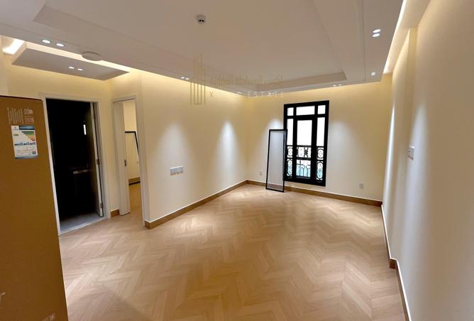 52042833 - Property Image 3