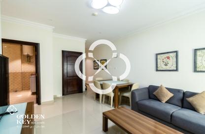 Apartment - 2 Bedrooms - 2 Bathrooms for rent in Al Aman Street - Umm Ghuwailina - Doha