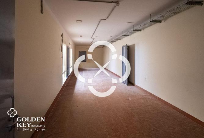 54541376 - صورة العقار 3