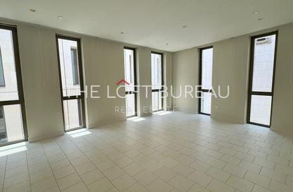 Apartment - 3 Bedrooms - 5 Bathrooms for rent in Msheireb Galleria - Msheireb Downtown Doha - Doha