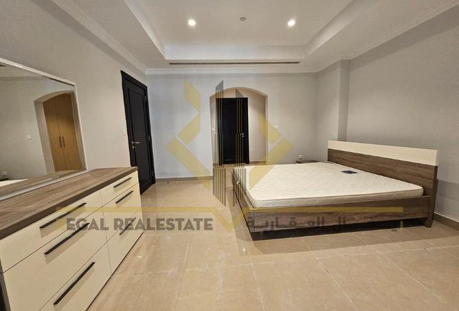 976265 - Property Image 3