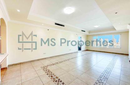 Apartment - 2 Bedrooms - 3 Bathrooms for sale in West Porto Drive - Porto Arabia - The Pearl Island - Doha Apartment - 2 Bedrooms - 3 Bathrooms for sale in West Porto Drive - Porto Arabia - The Pearl Island - Doha