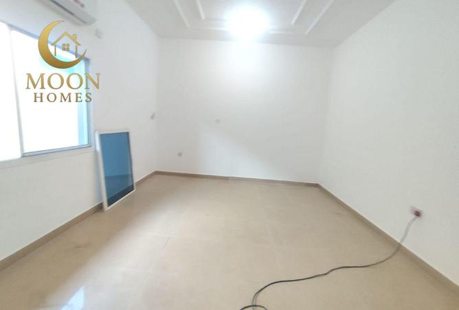 60503204 - Property Image 2