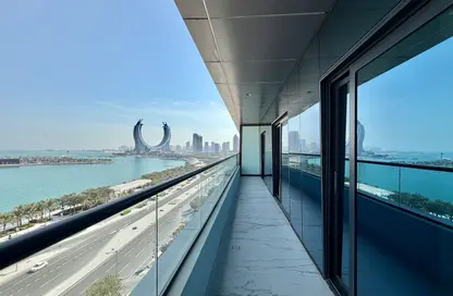 Apartment - 2 Bedrooms - 4 Bathrooms for rent in Lusail Marina Heights - Marina District - Lusail