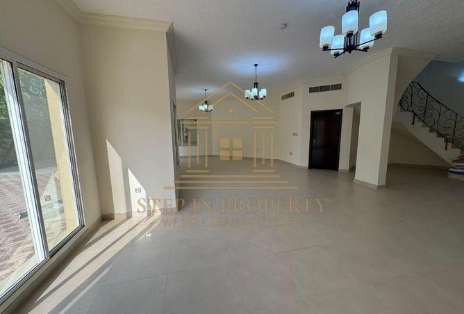 54345603 - Property Main Image