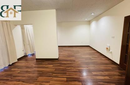 Apartment - 2 Bedrooms - 2 Bathrooms for rent in Al Mansoura - Al Mansoura - Doha