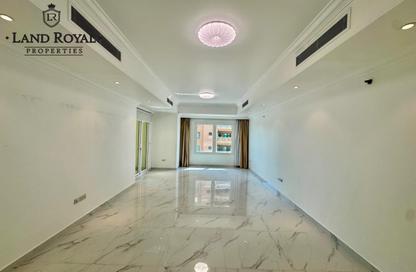 Apartment - 2 Bedrooms - 3 Bathrooms for rent in West Porto Drive - Porto Arabia - The Pearl Island - Doha