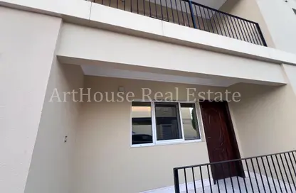 Villa - 5 Bedrooms - 4 Bathrooms for rent in Al Luqta - Al Luqta - Doha