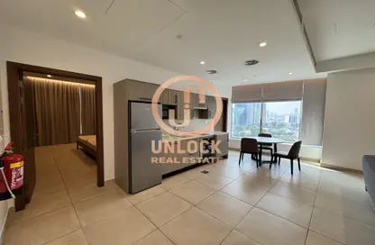 شقة - غرفة نوم - 2 حمامات للايجار في شارع الكورنيش - شارع الكورنيش - الدوحة