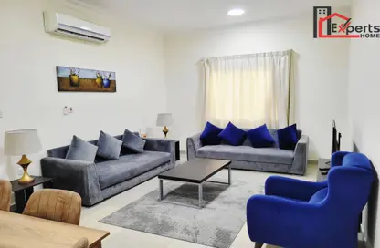 Apartment - 2 Bedrooms - 2 Bathrooms for rent in Bin Omran 35 - Fereej Bin Omran - Doha