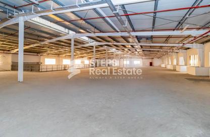 Warehouse - Studio for rent in Industrial Area 4 - Industrial Area - Industrial Area - Doha