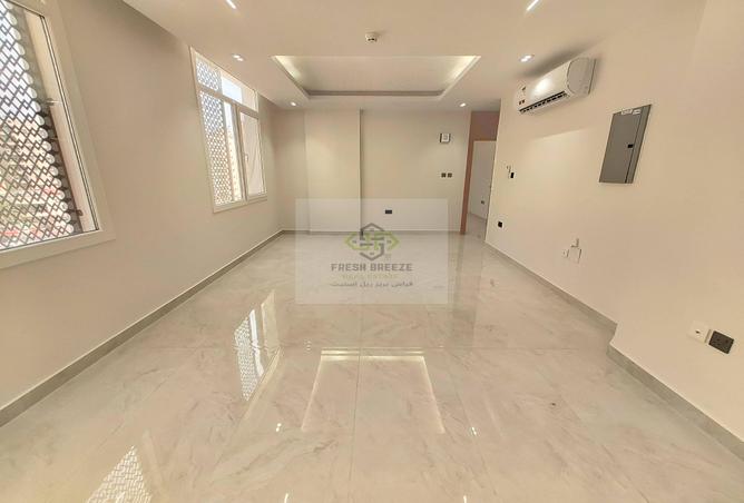 55328356 - Property Main Image