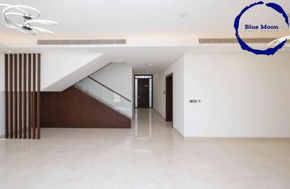 Villa - 4 Bedrooms - 5 Bathrooms for rent in Giardino Gardens - Giardino Villas - The Pearl Island - Doha