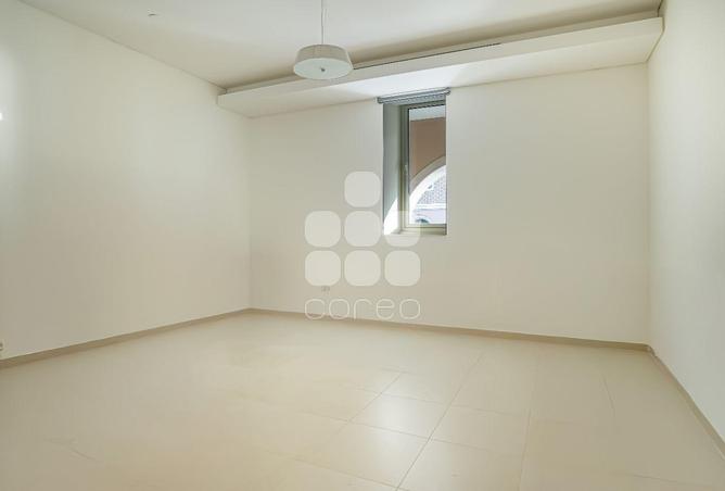 1006415 - Property Image 3