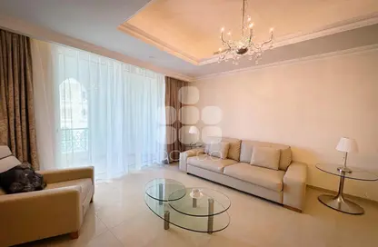 Apartment - 1 Bedroom - 2 Bathrooms for rent in Imperial Diamond - Viva Bahriyah - The Pearl Island - Doha