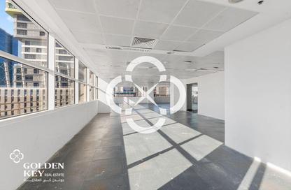 Office Space - Studio - 2 Bathrooms for rent in Marina Residence 15 - Marina District - Lusail