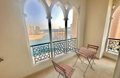 Apartment - 2 Bedrooms - 3 Bathrooms for rent in Viva West - Viva Bahriyah - The Pearl Island - Doha