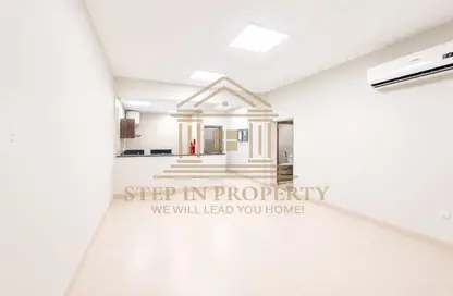 Apartment - 1 Bedroom - 1 Bathroom for rent in Al Khair Tower - Corniche Road - Corniche Road - Doha