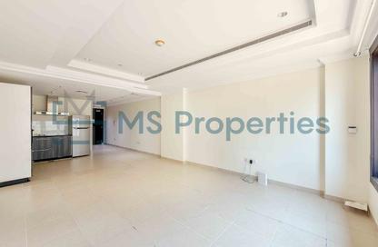 Apartment - Studio - 1 Bathroom for rent in West Porto Drive - Porto Arabia - The Pearl Island - Doha