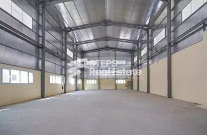Warehouse - Studio for rent in East Industrial Street - Birkat Al Awamer - Al Wakra