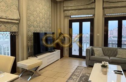 Apartment - 3 Bedrooms - 4 Bathrooms for rent in Venezia - Qanat Quartier - The Pearl Island - Doha