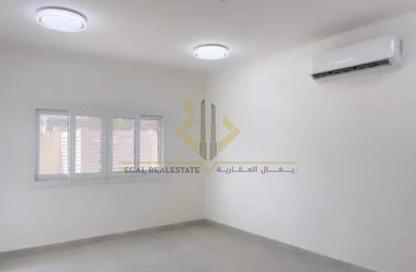 فيلا - 5 غرف نوم - 6 حمامات للايجار في شارع النعيجة - النعيجة - الدوحة فيلا - 5 غرف نوم - 6 حمامات للايجار في شارع النعيجة - النعيجة - الدوحة
