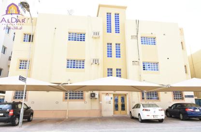 Apartment - 3 - 2 for rent in Al Muntazah - Doha