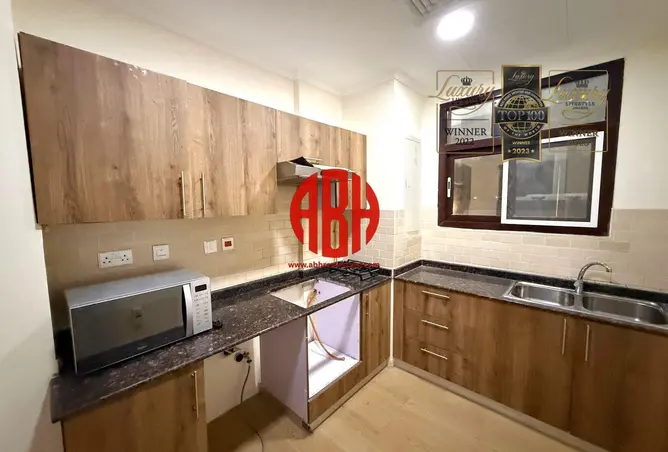 54007146 - Property Image 3