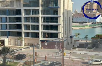 Apartment - 1 Bedroom - 2 Bathrooms for sale in Crystal Residence - Gewan Island - The Pearl Island - Doha