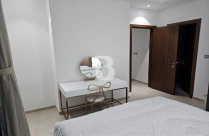 Apartment - 2 Bedrooms - 2 Bathrooms for sale in Burj Al Marina - Marina District - Lusail