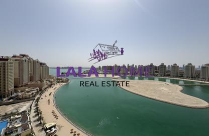 Penthouse - 4 Bedrooms - 6 Bathrooms for rent in Viva East - Viva Bahriyah - The Pearl Island - Doha