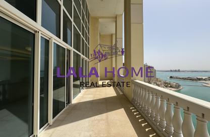 Penthouse - 4 Bedrooms - 6 Bathrooms for rent in Viva East - Viva Bahriyah - The Pearl Island - Doha