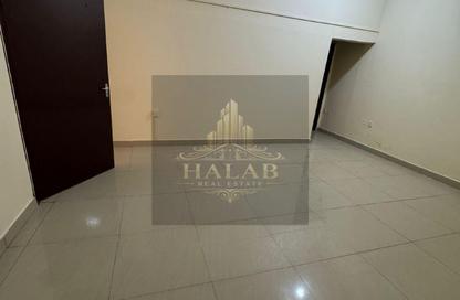 Apartment - 1 Bedroom - 1 Bathroom for rent in Street 870 - Al Duhail South - Al Duhail - Doha