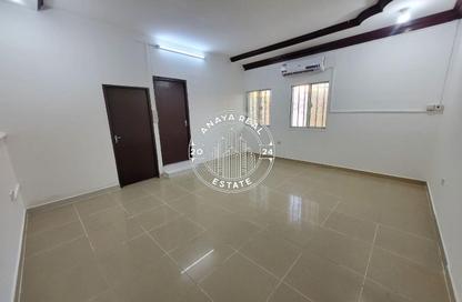 Villa - Studio - 1 Bathroom for rent in Umm Al Seneem Street - Ain Khaled - Doha Villa - Studio - 1 Bathroom for rent in Umm Al Seneem Street - Ain Khaled - Doha