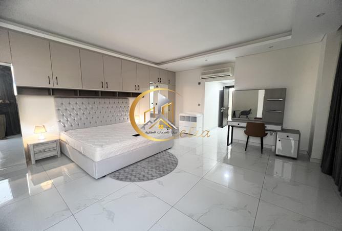 56827628 - Property Image 3