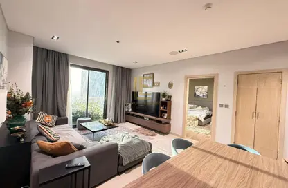 Apartment - 1 Bedroom - 2 Bathrooms for sale in Lusail Marina Heights - Marina District - Lusail