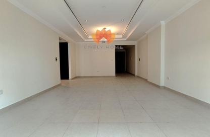 Apartment - 1 Bedroom - 2 Bathrooms for rent in West Porto Drive - Porto Arabia - The Pearl Island - Doha