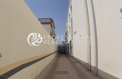 Apartment - 3 Bedrooms - 3 Bathrooms for rent in Souk Al gharaffa - Al Gharrafa - Doha