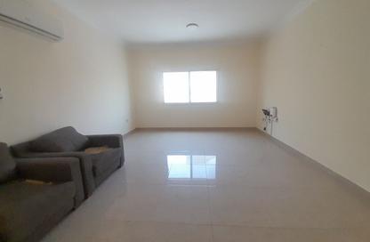 Apartment - 2 - 2 for rent in Al Mansoura - Al Mansoura - Doha