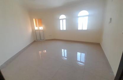 Apartment - 2 - 2 for rent in Al Mansoura - Al Mansoura - Doha