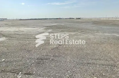 قطعة أرض - استوديو للايجار في شارع الصناعية الشرقي - بركة العوامر - الوكرة