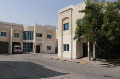 مجمع سكني - 6 غرف نوم - 4 حمامات للايجار في الوكرة - الوكرة - الوكرة - الوكرة