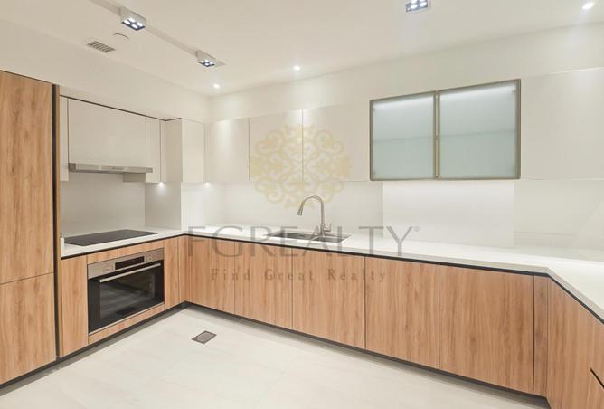 60723847 - Property Image 2