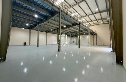 Warehouse - Studio - 2 Bathrooms for rent in East Industrial Street - Birkat Al Awamer - Al Wakra