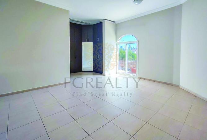 54443378 - Property Image 3