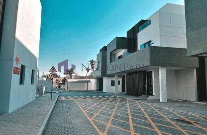 Villa - 3 Bedrooms - 3 Bathrooms for rent in Al Sadd Road - Al Sadd - Doha