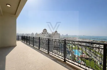Penthouse - 3 Bedrooms - 4 Bathrooms for rent in Floresta Gardens - Floresta Gardens - The Pearl Island - Doha Penthouse - 3 Bedrooms - 4 Bathrooms for rent in Floresta Gardens - Floresta Gardens - The Pearl Island - Doha