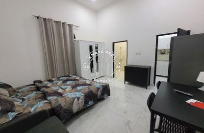 Villa - Studio - 1 Bathroom for rent in Bu Hamour Street - Abu Hamour - Doha