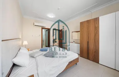 Apartment - 2 Bedrooms - 2 Bathrooms for rent in Al Sadd Road - Al Sadd - Doha